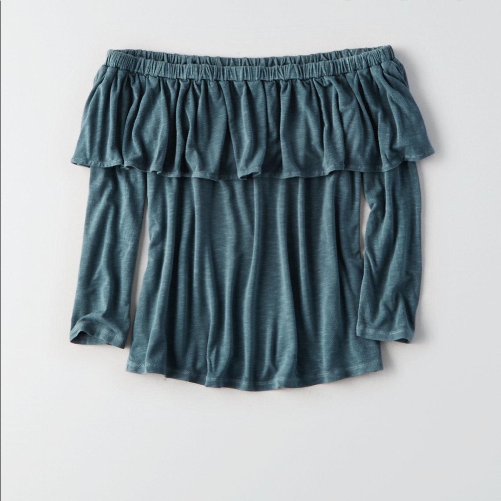 American Eagle ruffle top